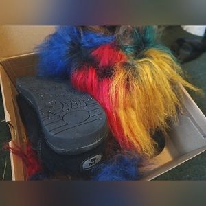 Bear paw BOO boots (Rasta, multi color) size 6